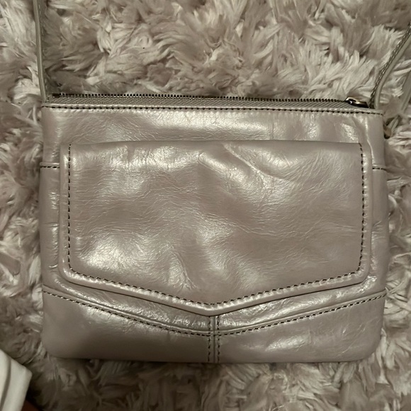 HOBO crossbody bag like brand new no stains perfect condition - Picture 1 of 12